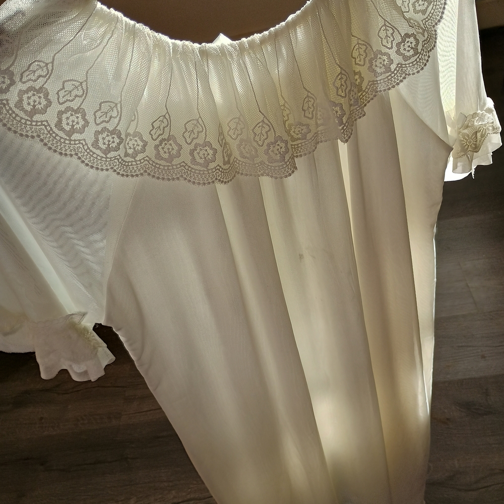 Like new, vintage style, white, double layer nightie, womens intimates, fairy - Picture 11 of 16